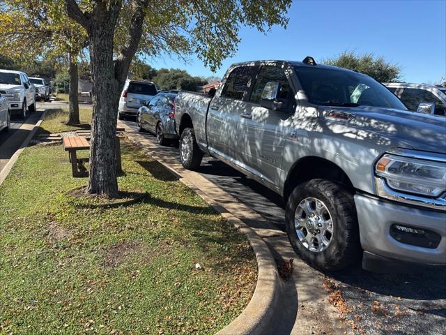 2024 RAM 2500 Laramie Crew Cab 4x4 64 Box
