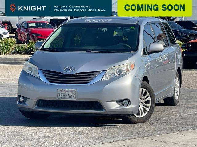 2014 Toyota Sienna L 2014 Toyota Sienna L