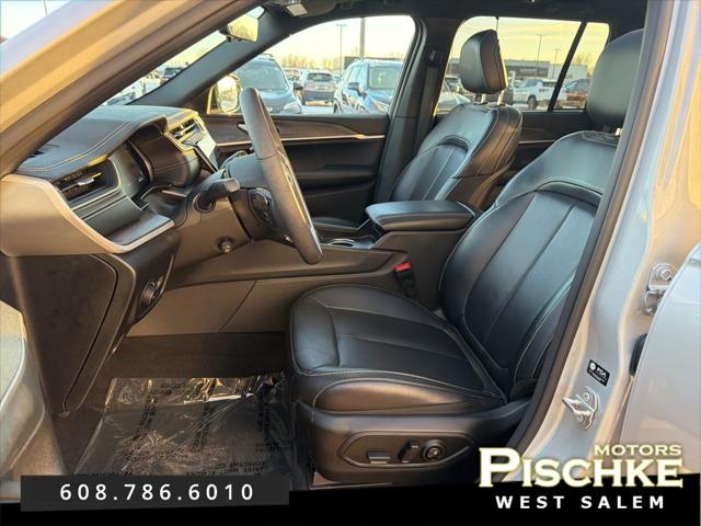 2024 Jeep Grand Cherokee Limited 4x4 2024 Jeep Grand Cherokee Limited 4x4