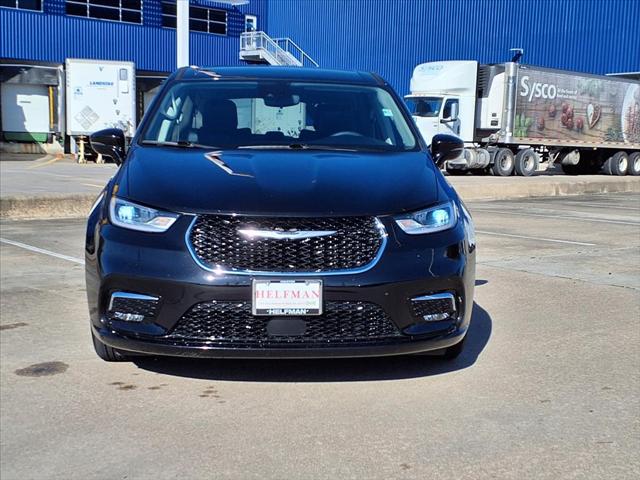 2024 Chrysler Pacifica Hybrid Select 2024 Chrysler Pacifica Hybrid Select