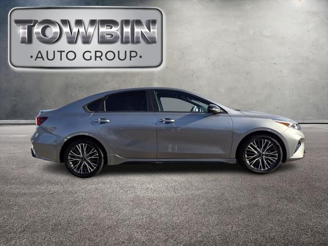 2023 Kia Forte GT-Line 2023 Kia Forte GT-Line