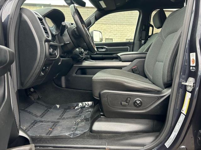 2021 RAM 1500 Big Horn Crew Cab 4x4 57 Box 2021 RAM 1500 Big Horn Crew Cab 4x4 57 Box