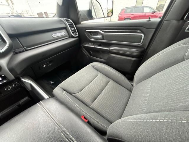 2021 RAM 1500 Big Horn Crew Cab 4x4 57 Box 2021 RAM 1500 Big Horn Crew Cab 4x4 57 Box