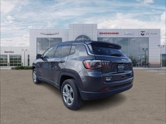 2024 Jeep Compass Latitude 4x4