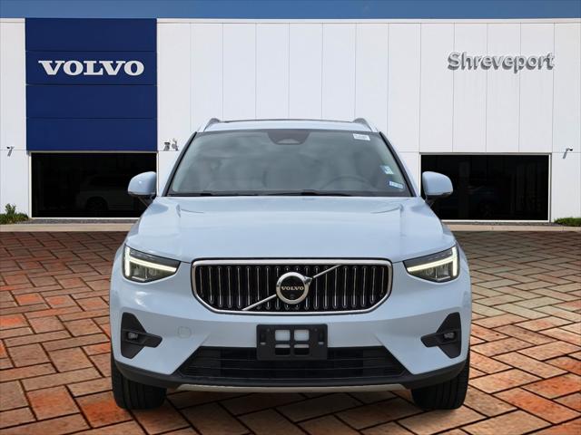 2024 Volvo XC40 B5 Plus Bright Theme 2024 Volvo XC40 B5 Plus Bright Theme