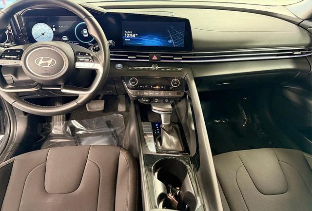 2025 Hyundai Elantra SEL Convenience 2025 Hyundai Elantra SEL Convenience