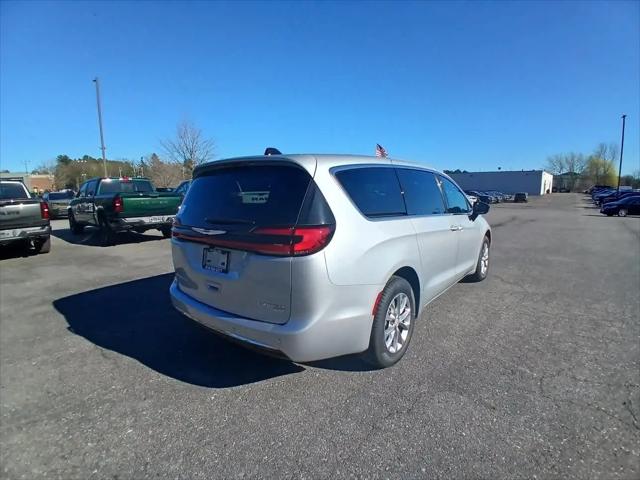 2026 Chrysler Pacifica Limited AWD