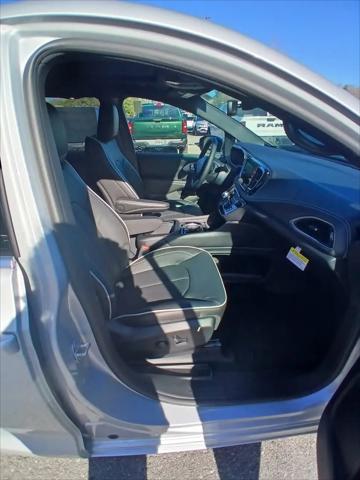 2026 Chrysler Pacifica Limited AWD