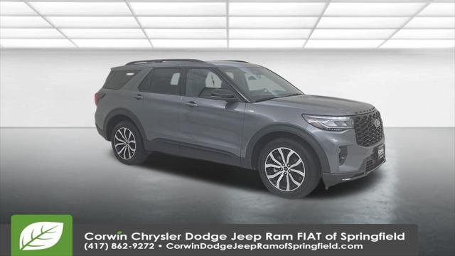 2025 Ford Explorer ST-Line