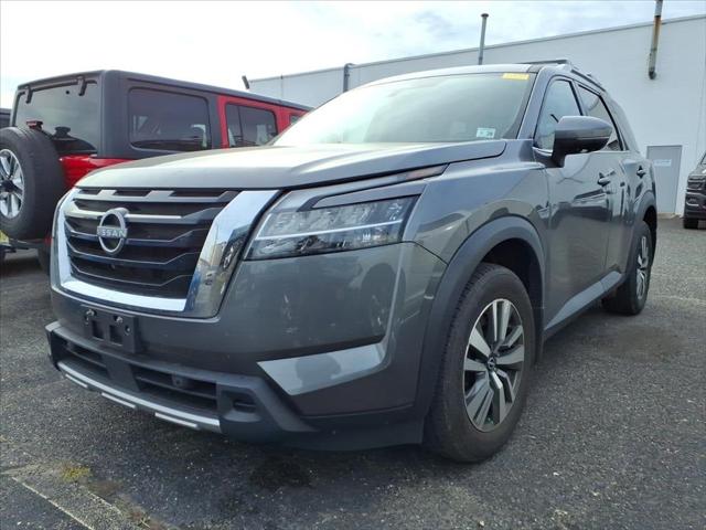 2023 Nissan Pathfinder SL 4WD 2023 Nissan Pathfinder SL 4WD