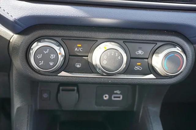 2024 Nissan Versa 1.6 SV