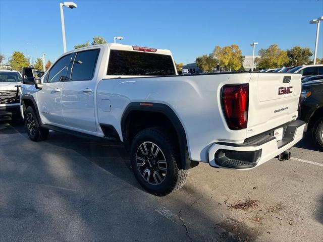 2022 GMC Sierra 2500HD 4WD Crew Cab Standard Bed AT4 2022 GMC Sierra 2500HD 4WD Crew Cab Standard Bed AT4