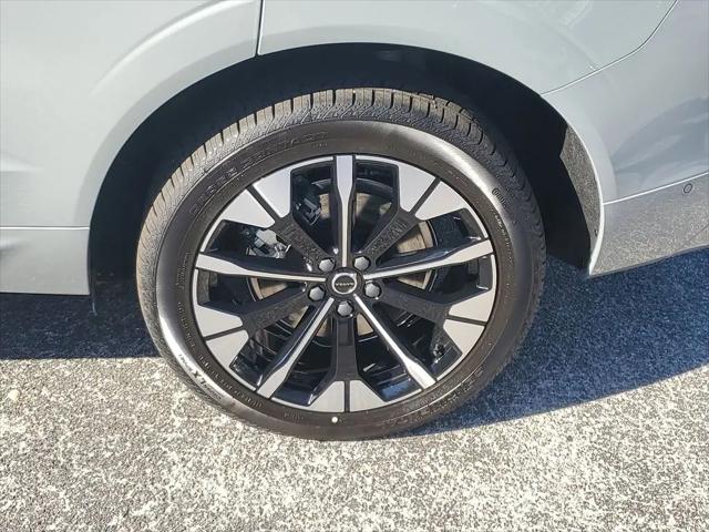 2026 Volvo XC60 Plug-In Hybrid Plus, T8 AWD Electric/Gasoline, Dark