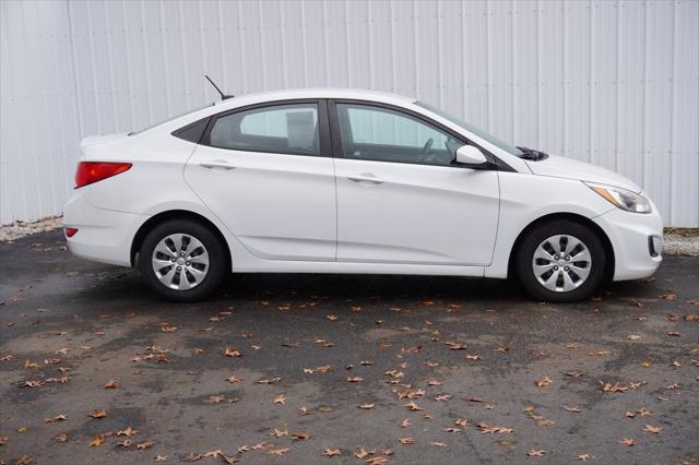 2017 Hyundai Accent SE 2017 Hyundai Accent SE