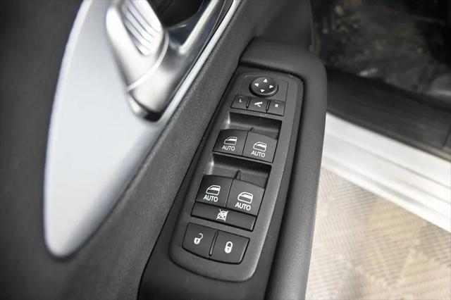 2026 Chrysler Pacifica Limited AWD