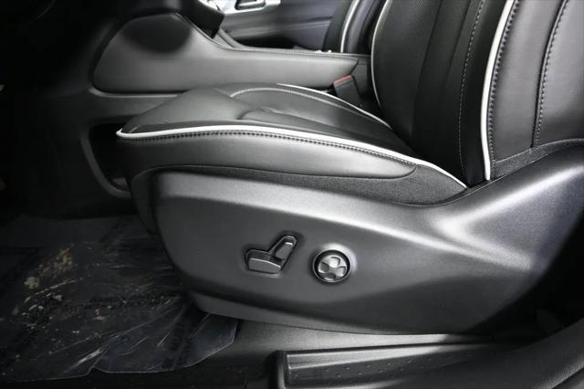 2026 Chrysler Pacifica Limited AWD