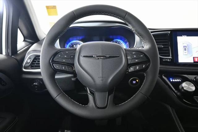 2026 Chrysler Pacifica Limited AWD