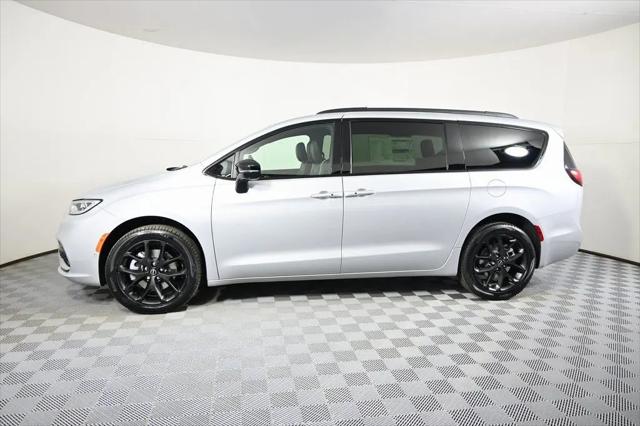 2026 Chrysler Pacifica Limited AWD