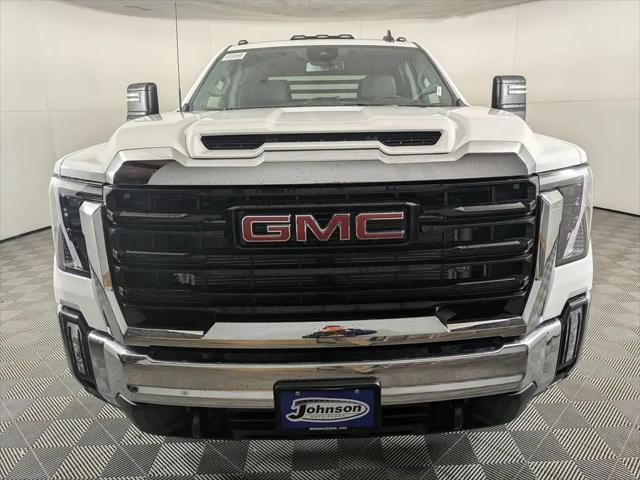 2025 GMC Sierra 3500HD Pro