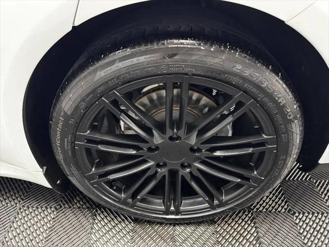 2015 Porsche Panamera 4