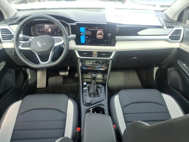 2026 Volkswagen Taos SEL