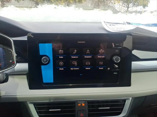2026 Volkswagen Taos SEL