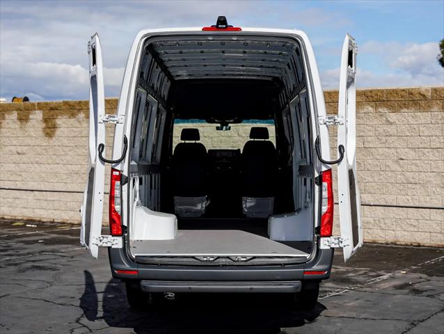 2026 Mercedes-Benz Sprinter 3500 High Roof 4-Cyl Diesel HO