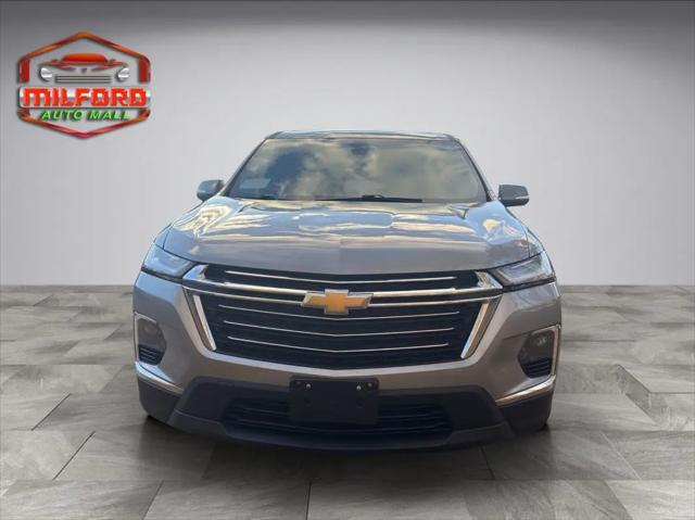 2023 Chevrolet Traverse AWD LT Cloth