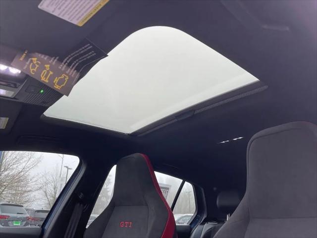 2026 Volkswagen Golf GTI SE