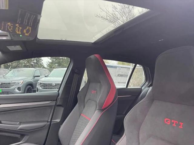 2026 Volkswagen Golf GTI SE