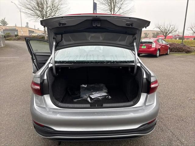2026 Volkswagen Jetta SE