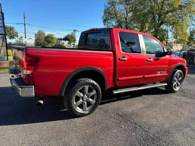 2015 Nissan Titan SV