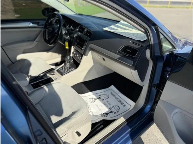 2016 Volkswagen Golf TSI S 4-Door
