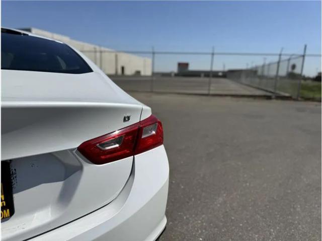 2017 Chevrolet Malibu 1LT