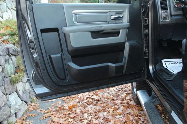 2017 Ram 3500 Tradesman Regular Cab 4x4 8' Box