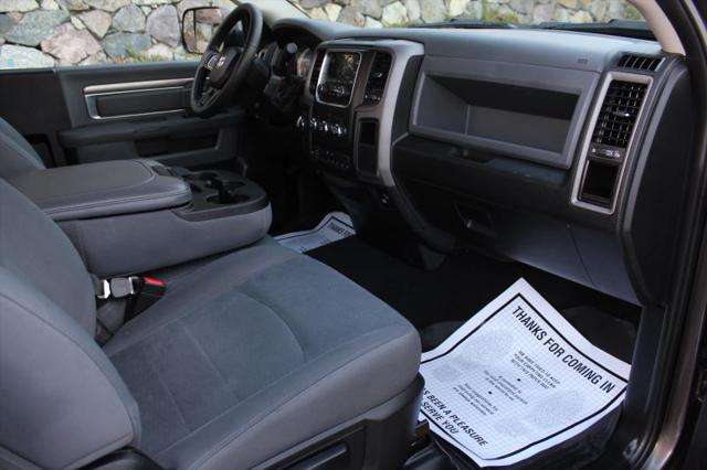 2017 Ram 3500 Tradesman Regular Cab 4x4 8' Box