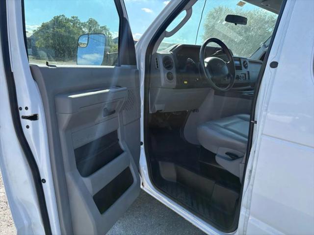 2010 Ford E-250 Base