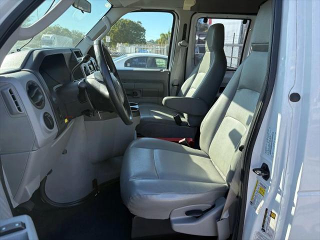 2010 Ford E-250 Base