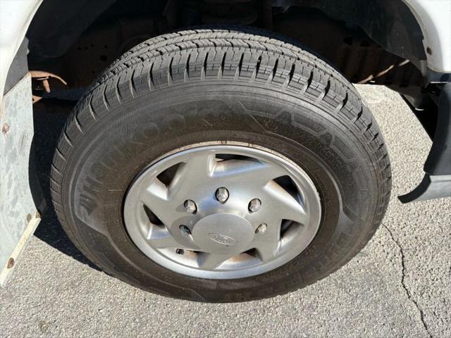 2010 Ford E-250 Base