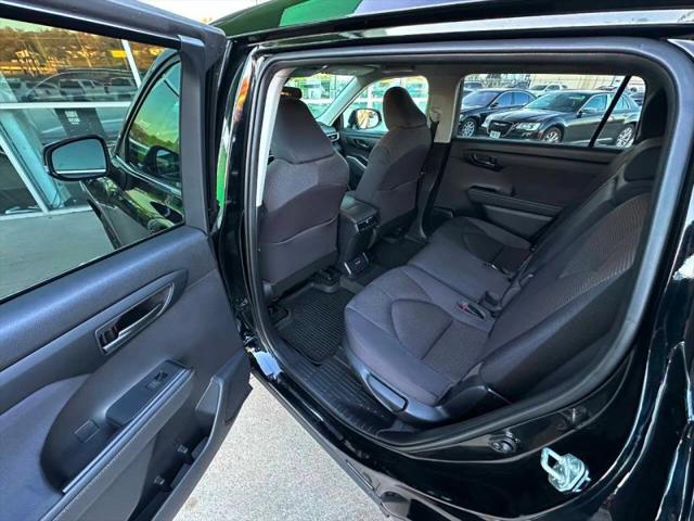 2020 Toyota Highlander LE