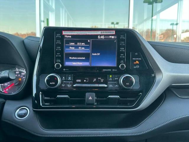 2020 Toyota Highlander LE