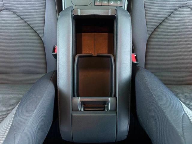 2020 Toyota Highlander LE