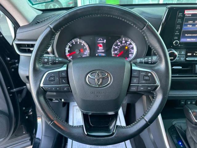 2020 Toyota Highlander LE