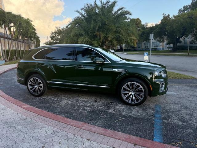 2023 Bentley Bentayga Azure
