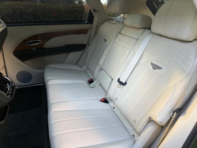 2023 Bentley Bentayga Azure