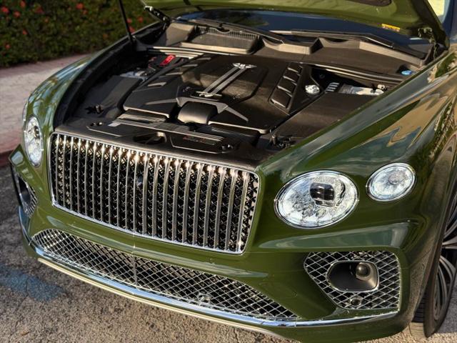 2023 Bentley Bentayga Azure