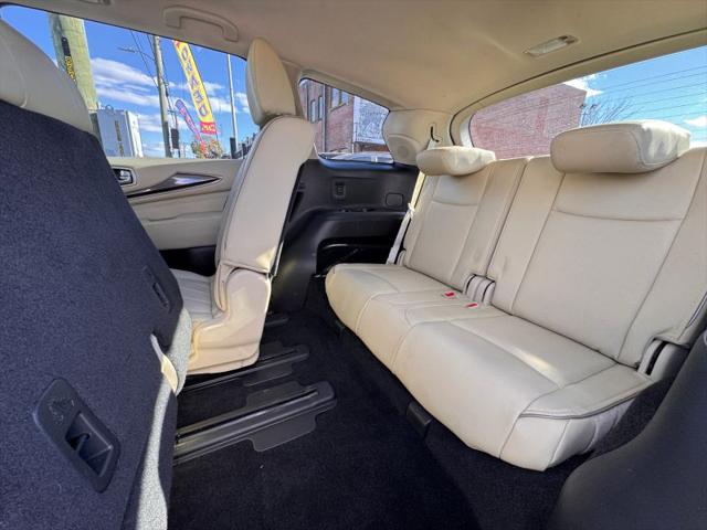 2019 INFINITI QX60 LUXE