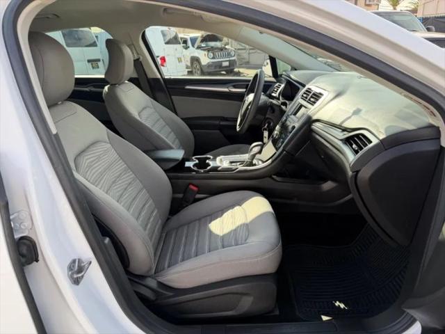 2016 Ford Fusion S