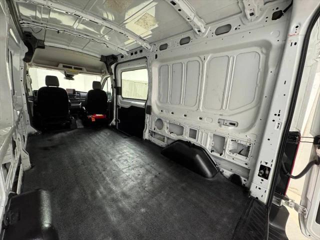 2020 Ford Transit Cargo Van Medium Roof w/LWB