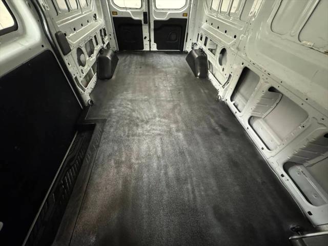 2020 Ford Transit Cargo Van Medium Roof w/LWB